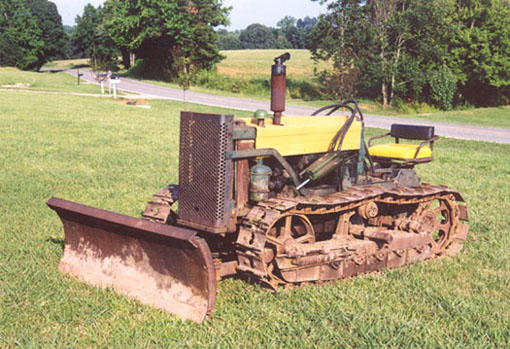 John Model 40C Crawler with JD Model 61 Blade